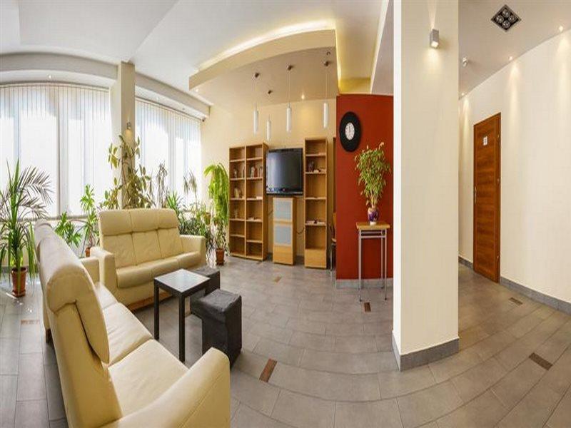 Dom Turystyczny Indigo Pansiyon Krakow Dış mekan fotoğraf